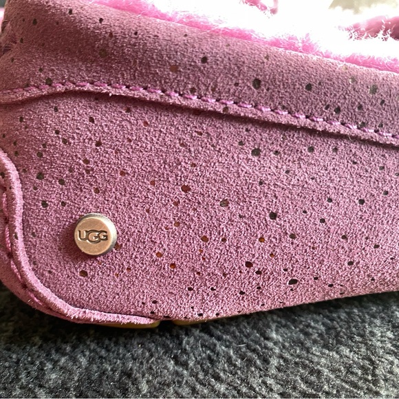 UGG Ansley Slippers NWOT size 8 - Picture 6 of 6